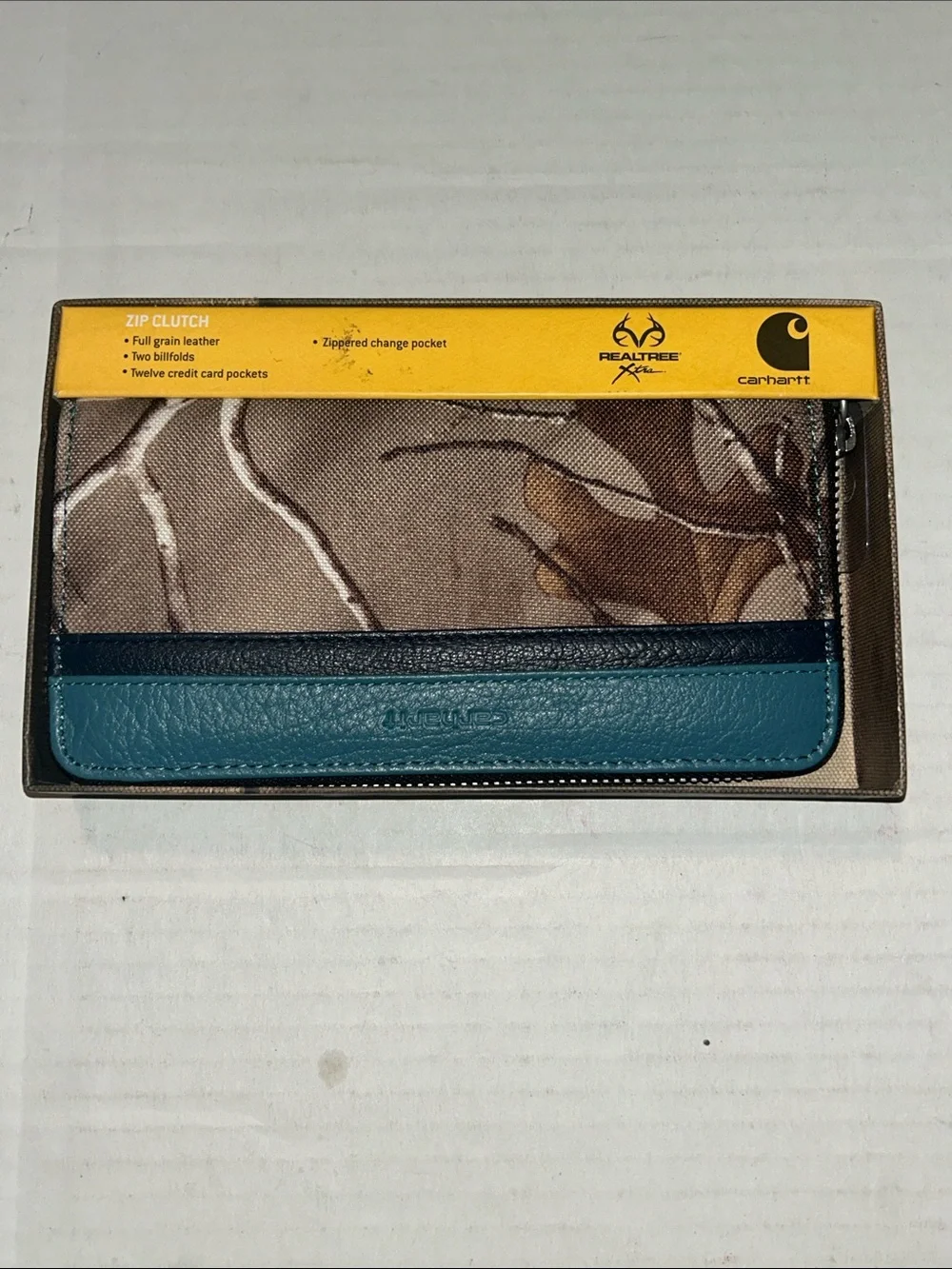 Carhartt Realtree Zip Clutch Wallet Women’s  NEW NIB